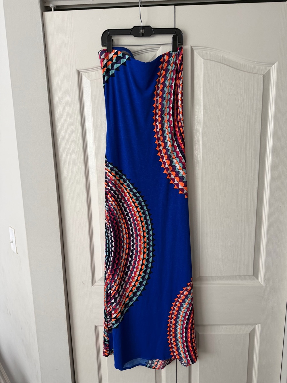 Royal Blue Strapless Maxi Dress with Multicolor Geometric Print